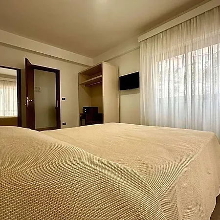 Soleado Hotel