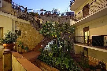 Soleado Hotel