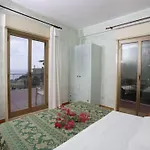Soleado Hotel