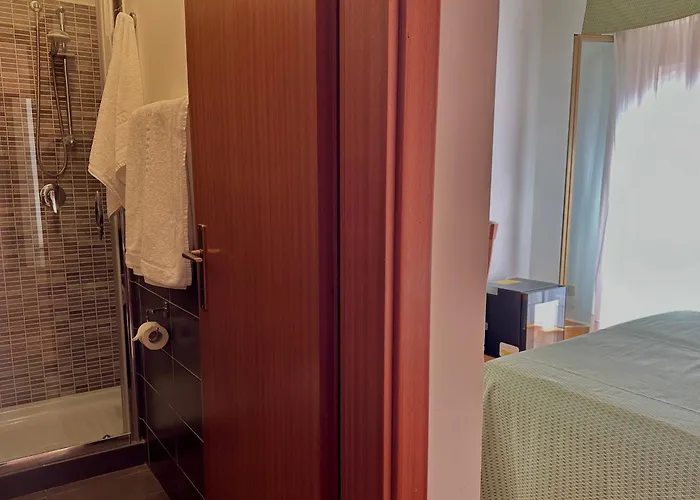 索雷亚德酒店 酒店